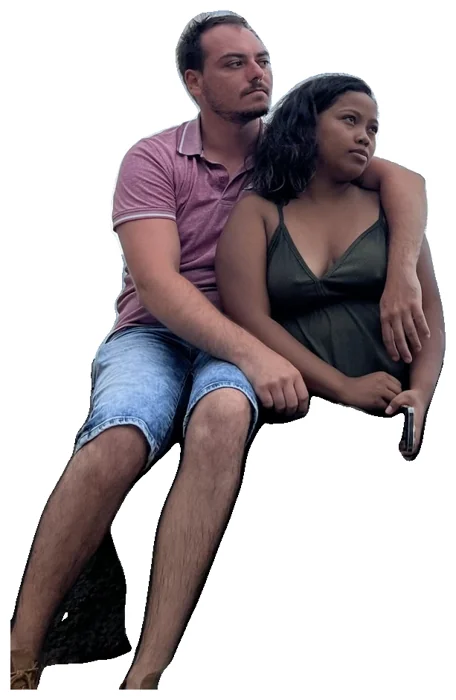 Alexis et Manou assis